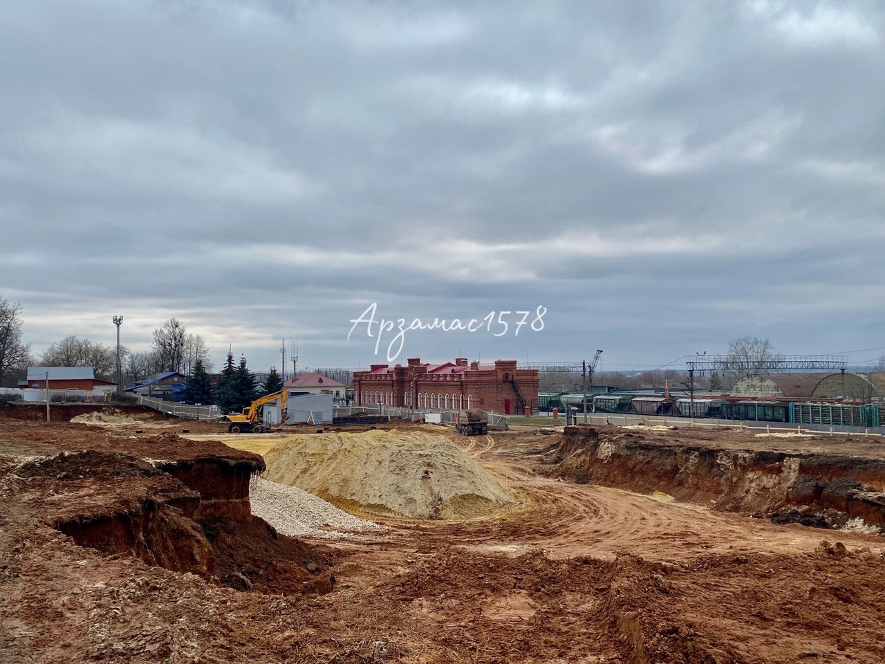 Строительство в Арзамасе.jpg